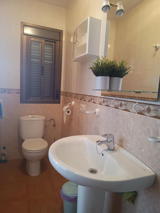 Casa Heli - Ruim Appartement Met Dakterras In Polopos Luaran gambar